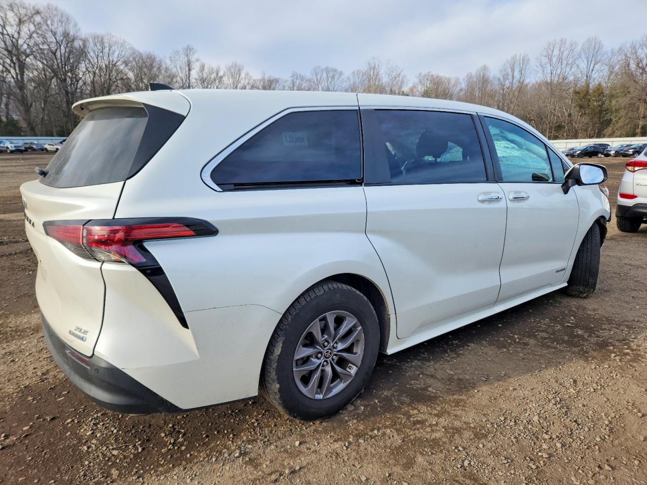 2021 TOYOTA SIENNA photo 5