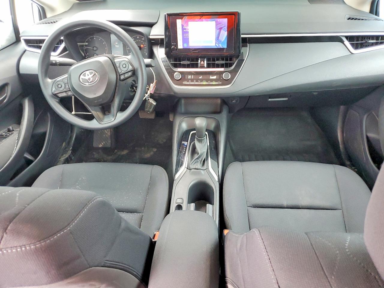 2024 TOYOTA COROLLA LE photo 22