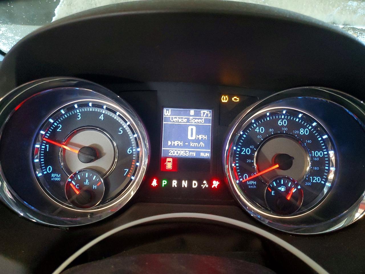 2011 CHRYSLER TOWN & COUNTRY LIMITED photo 25