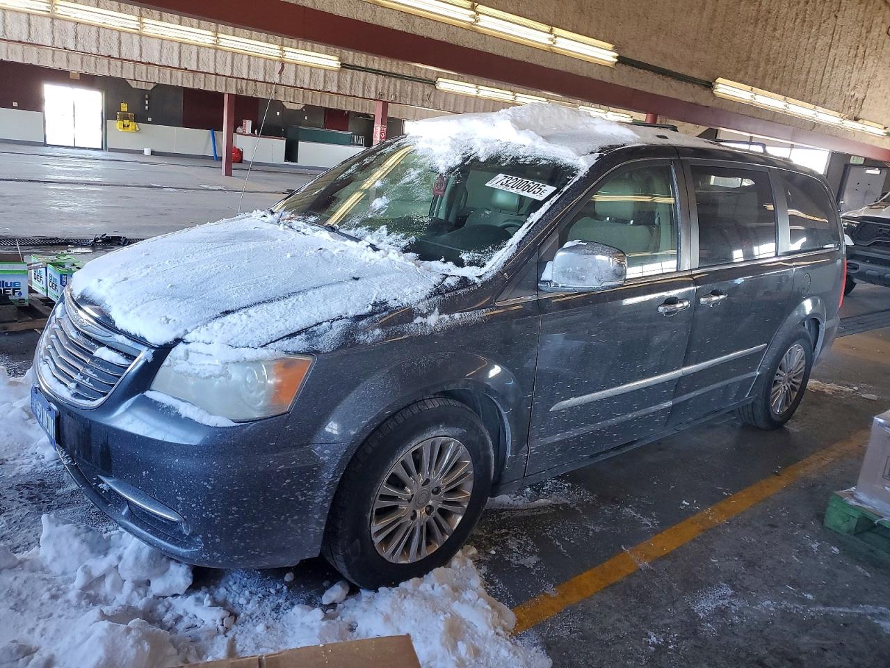 2011 CHRYSLER TOWN & COUNTRY