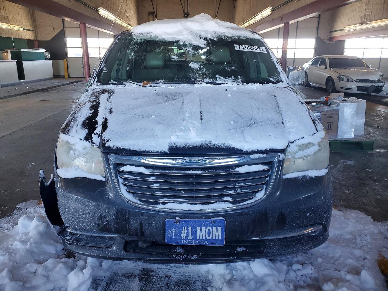 2011 CHRYSLER TOWN & COUNTRY LIMITED photo 13