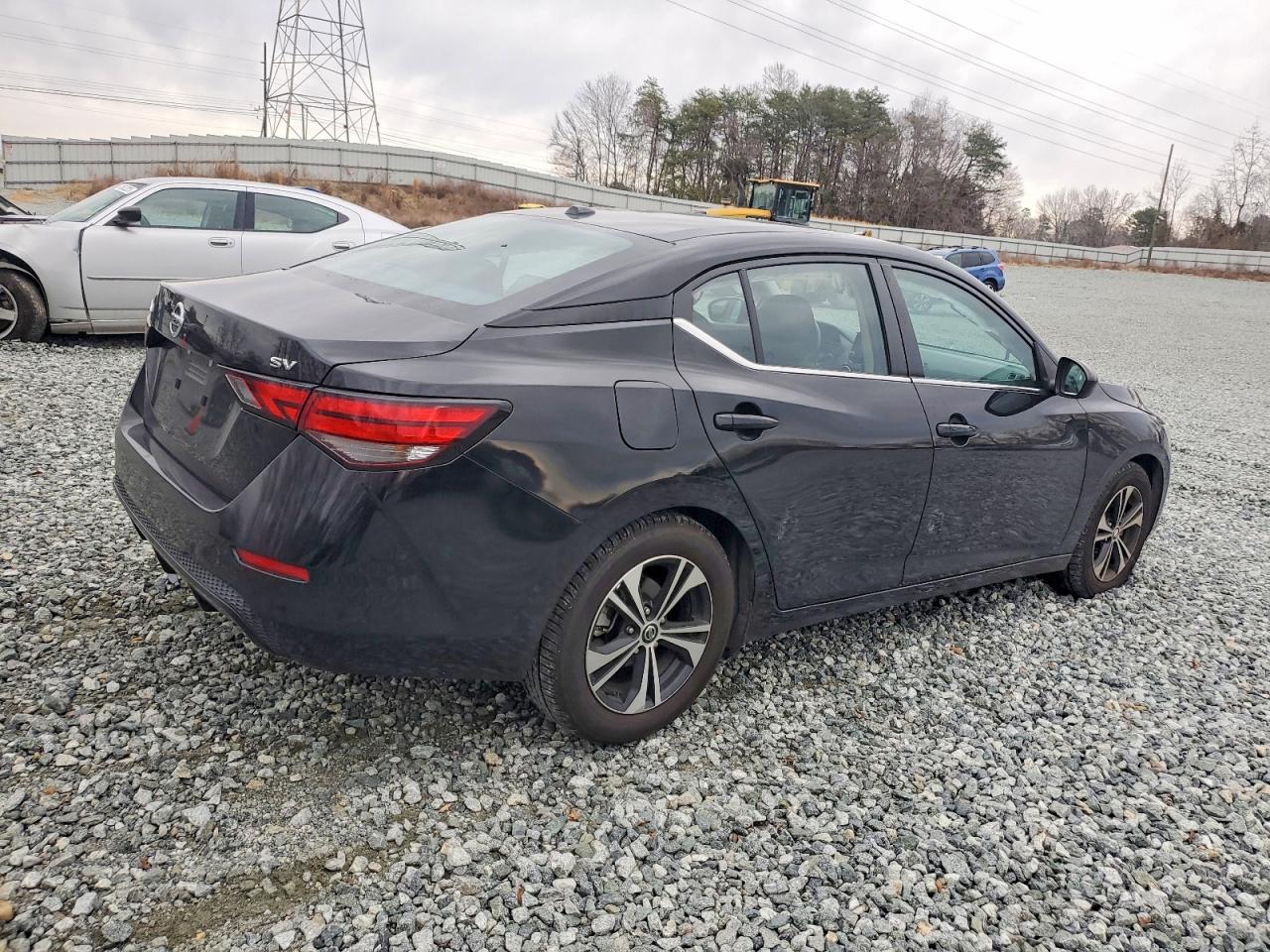2023 NISSAN SENTRA SV photo 3