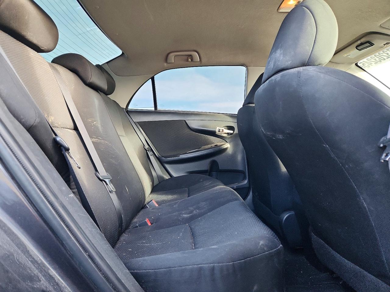 2009 TOYOTA COROLLA S photo 10