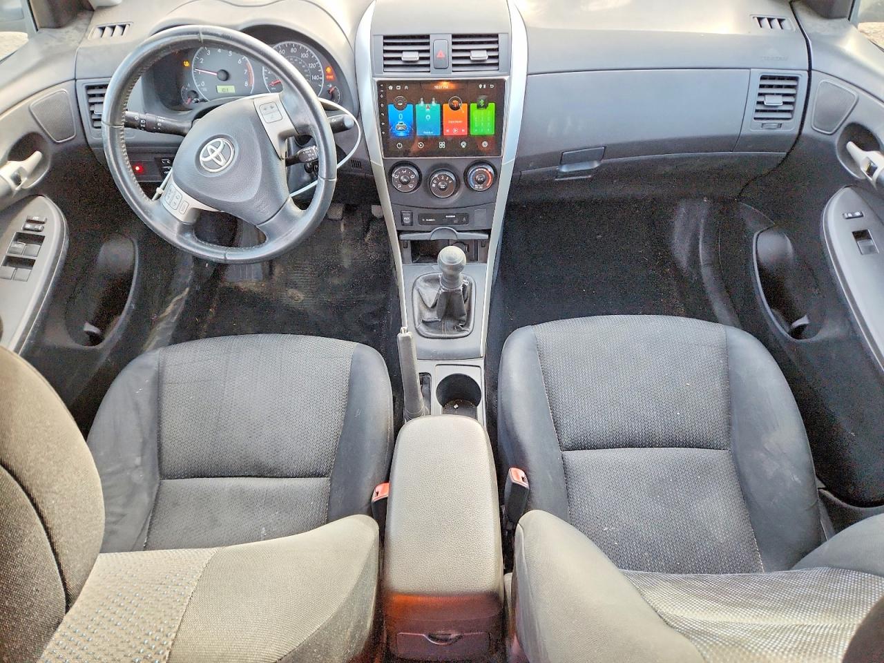 2009 TOYOTA COROLLA S photo 8