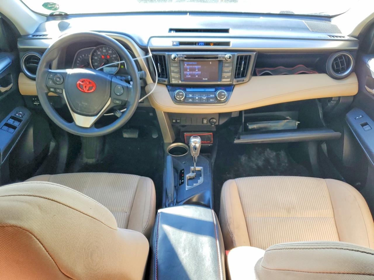 2014 TOYOTA RAV4 XLE photo 8