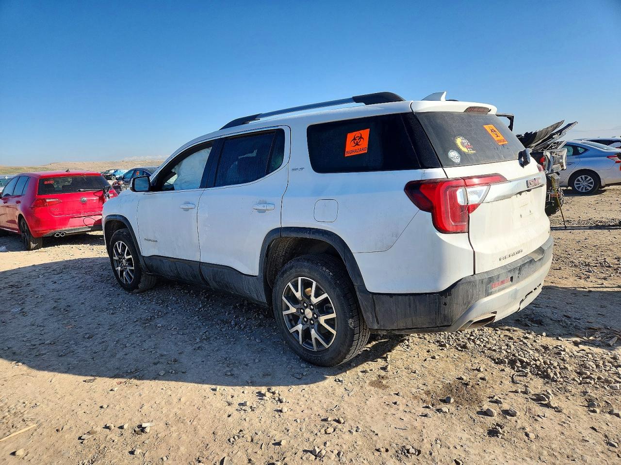 2023 GMC ACADIA SLT photo 2