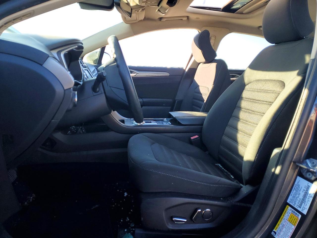 2019 FORD FUSION SE photo 7