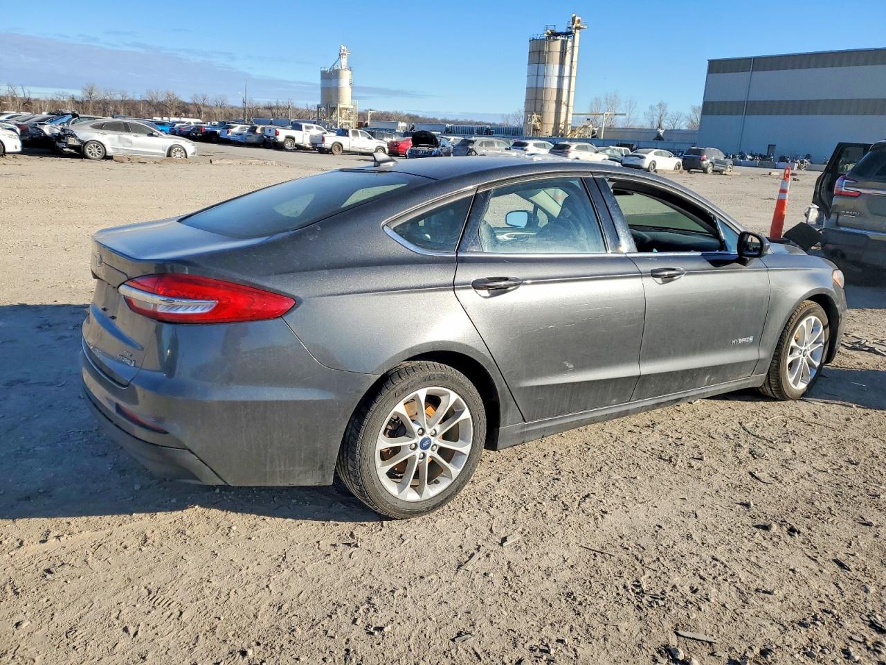 2019 FORD FUSION SE photo 3