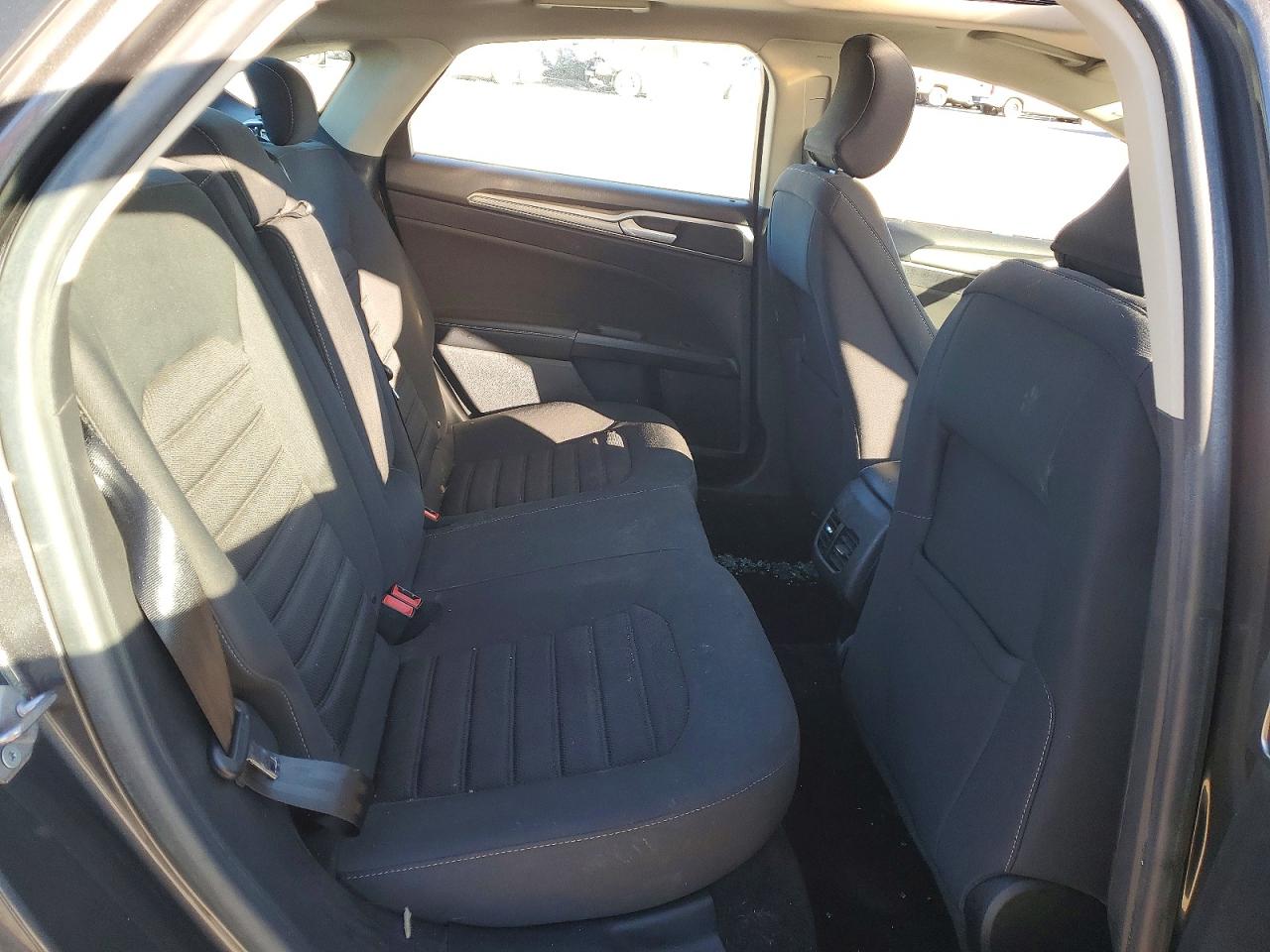 2019 FORD FUSION SE photo 10