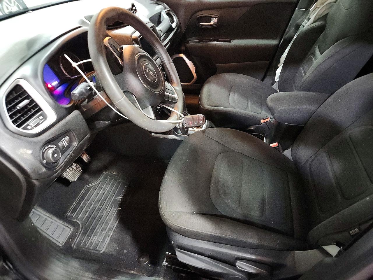 2019 JEEP RENEGADE LATITUDE photo 13