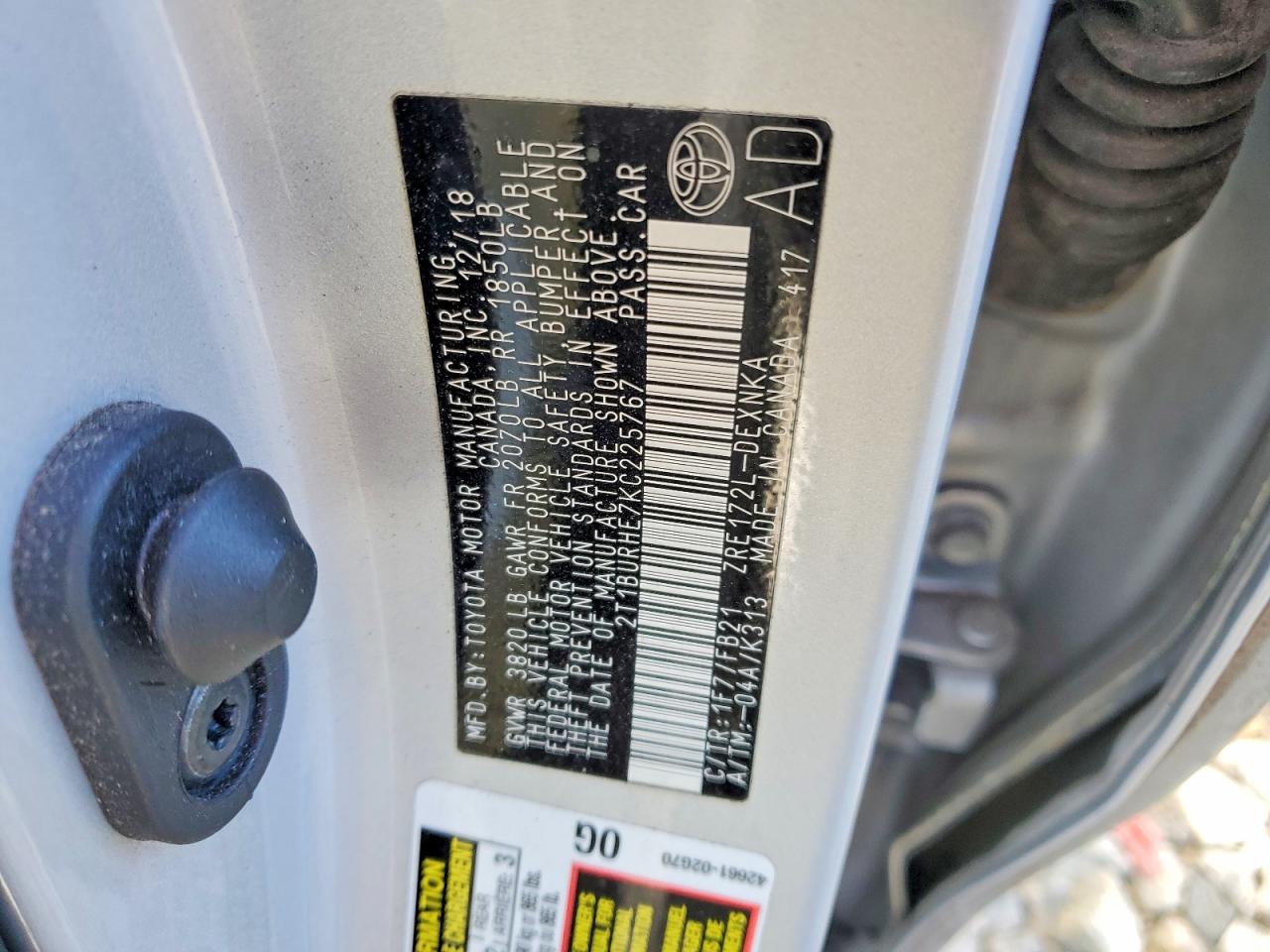 2019 TOYOTA COROLLA LE photo 23