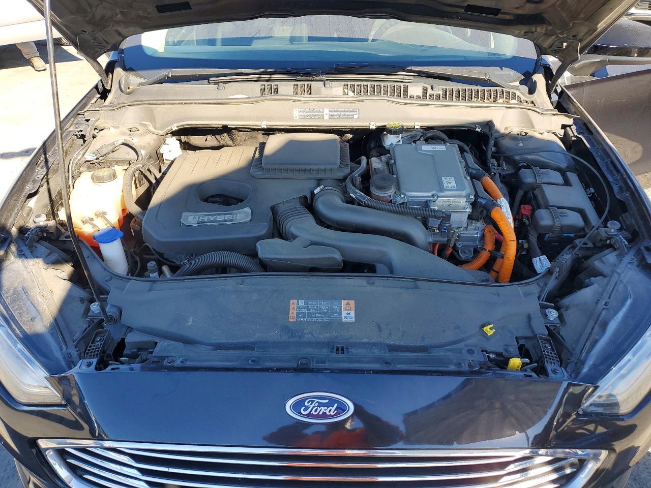 2019 FORD FUSION SE photo 11