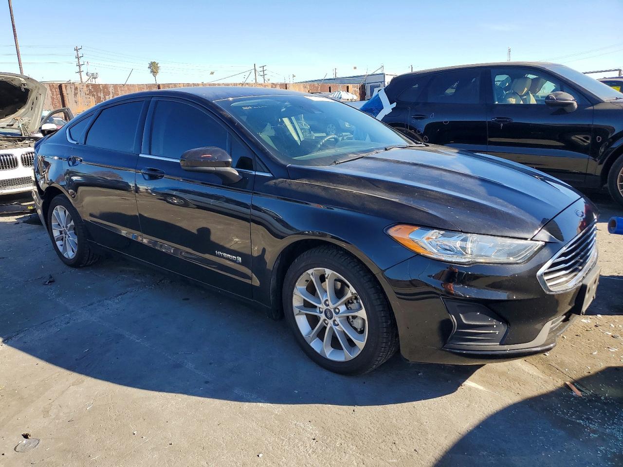 2019 FORD FUSION SE photo 4