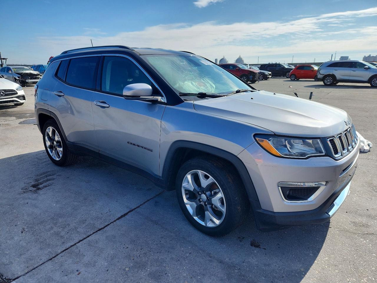 2019 JEEP COMPASS LIMITED photo 4