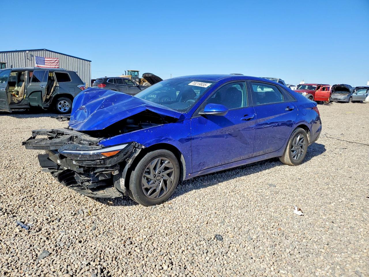 2024 HYUNDAI ELANTRA
