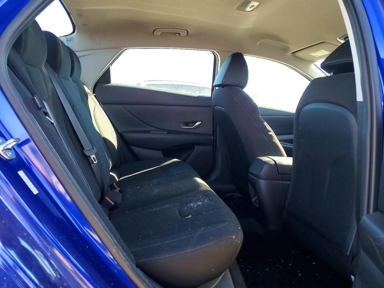 2024 HYUNDAI ELANTRA SEL photo 19