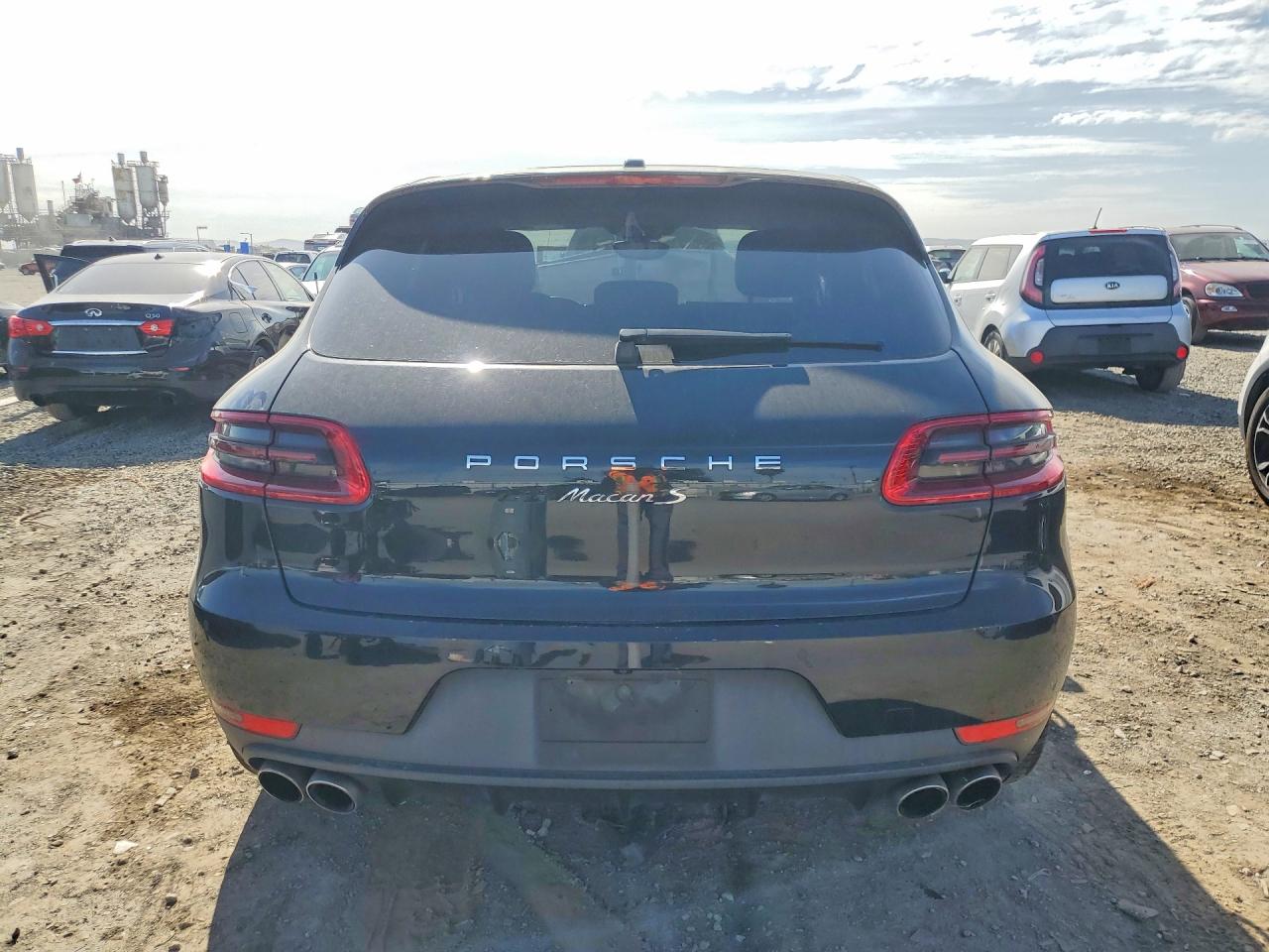2015 PORSCHE MACAN S photo 11