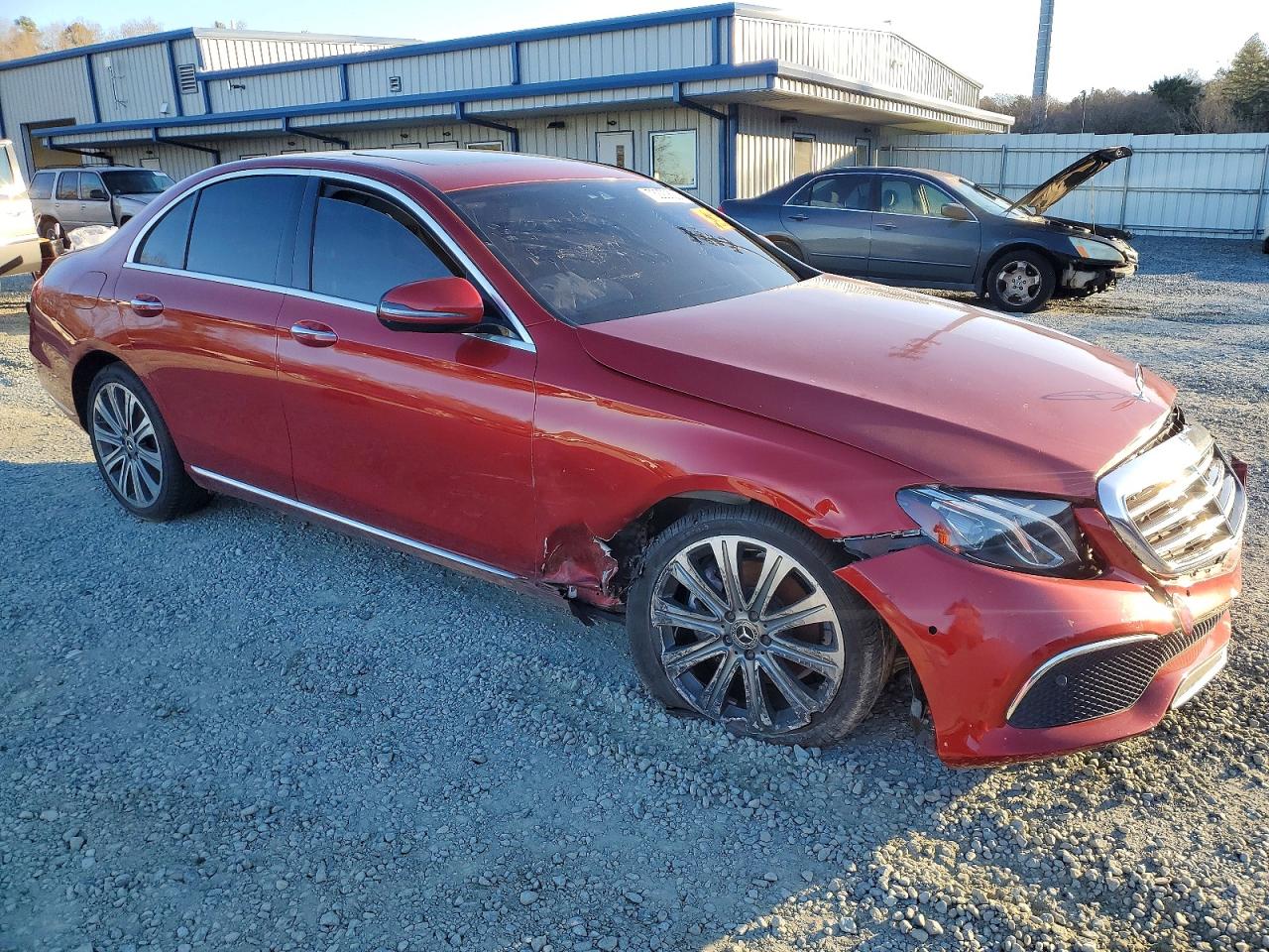 2018 MERCEDES-BENZ E 300 photo 4