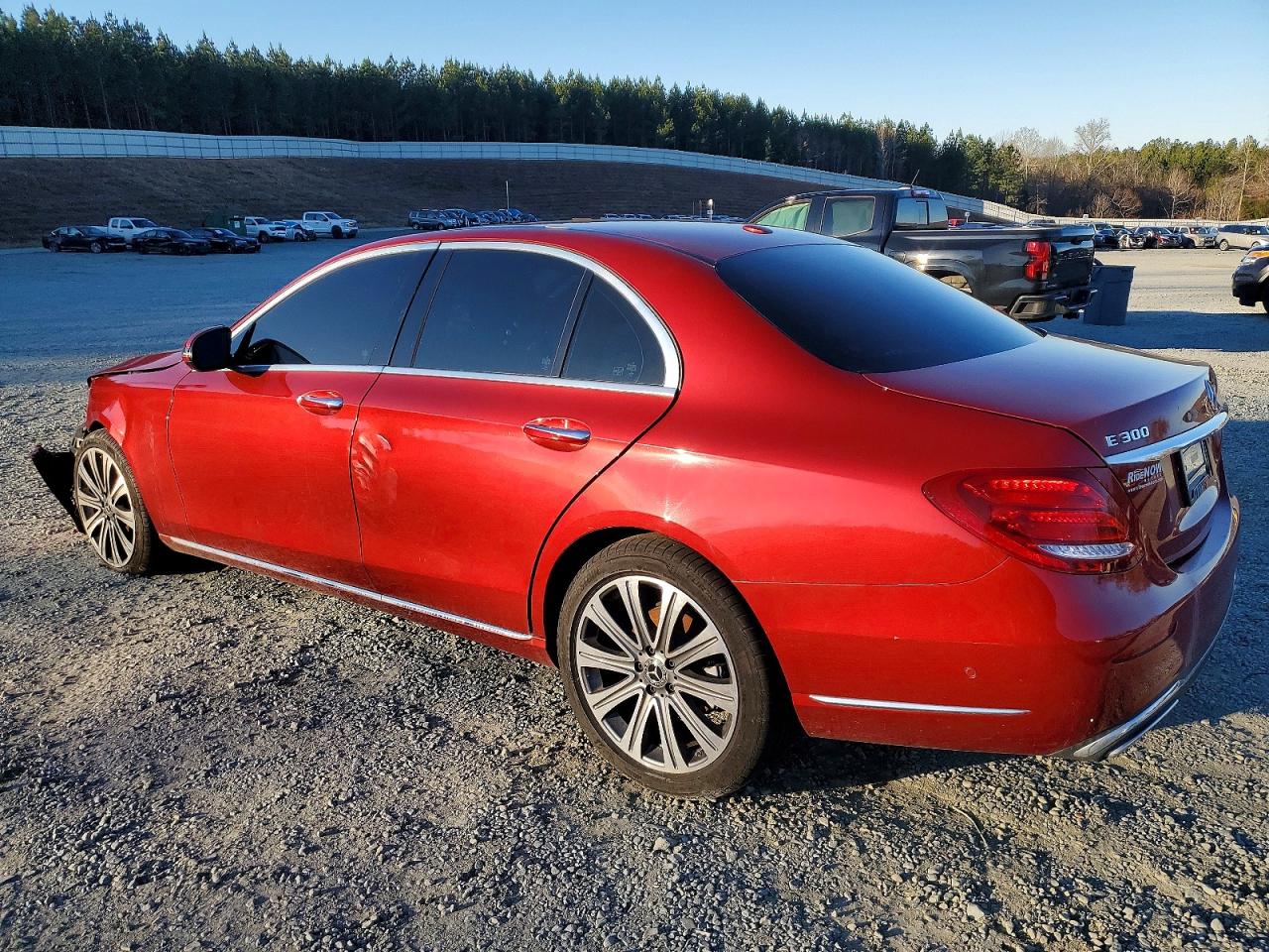 2018 MERCEDES-BENZ E 300 photo 2