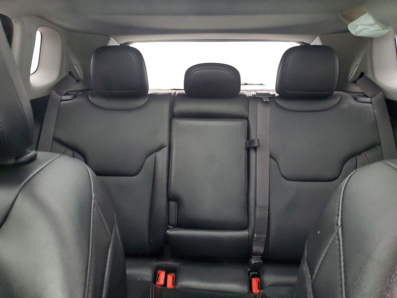 2022 JEEP COMPASS LATITUDE LUX photo 19