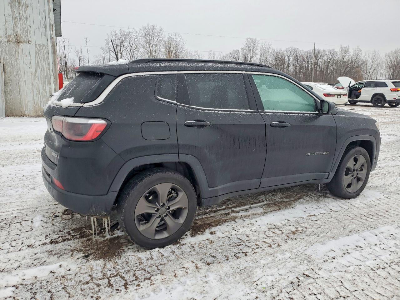 2022 JEEP COMPASS LATITUDE LUX photo 5