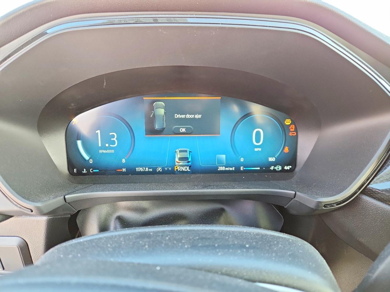 2025 FORD ESCAPE ST LINE SELECT photo 17