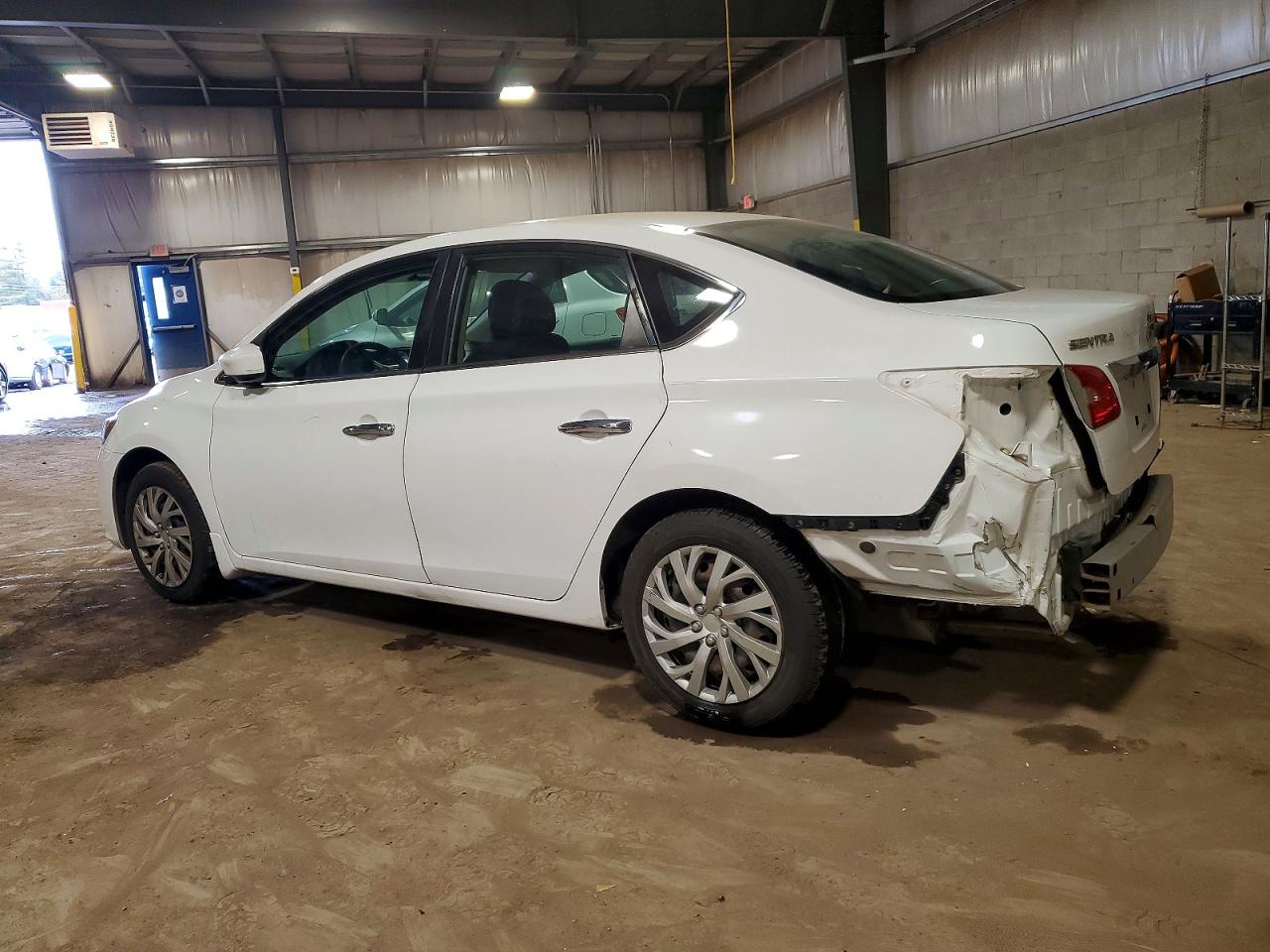 2018 NISSAN SENTRA S photo 3