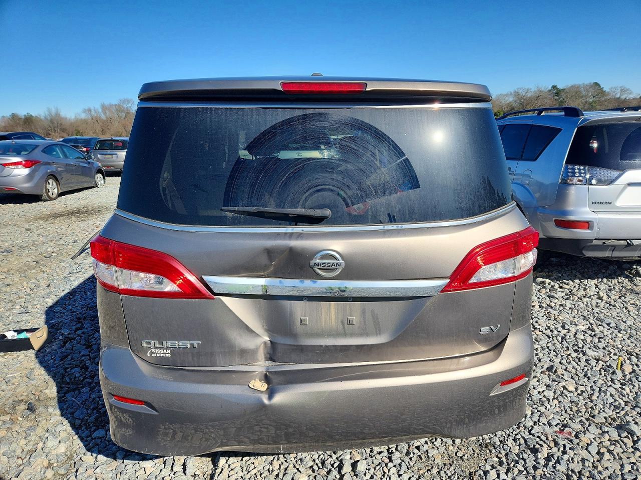 2014 NISSAN QUEST S photo 6