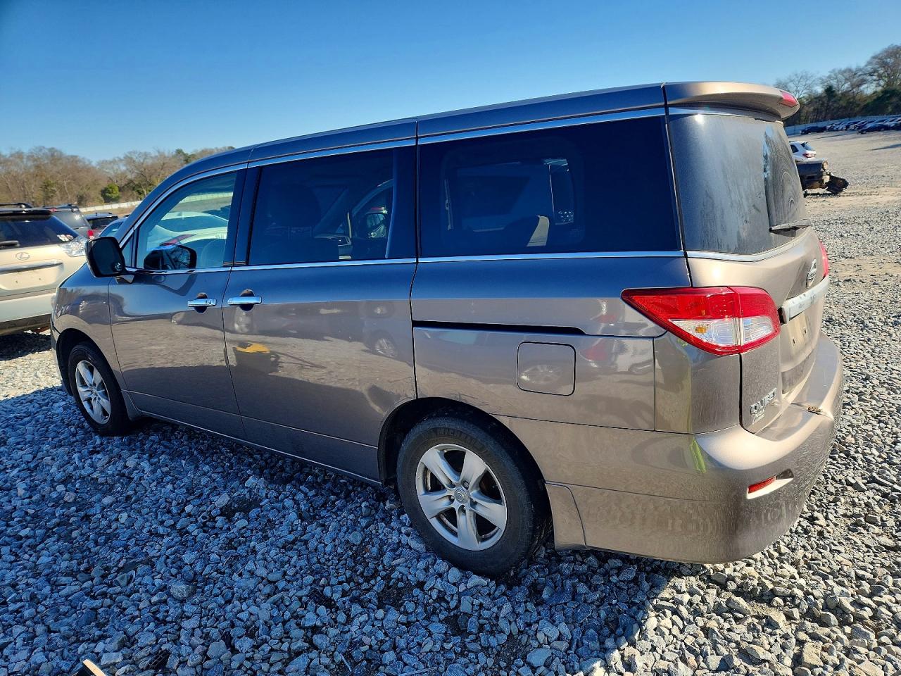 2014 NISSAN QUEST S photo 2