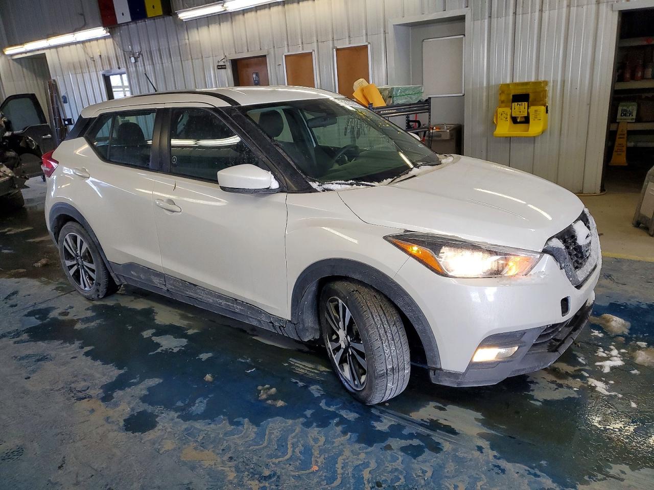 2020 NISSAN KICKS SV photo 4