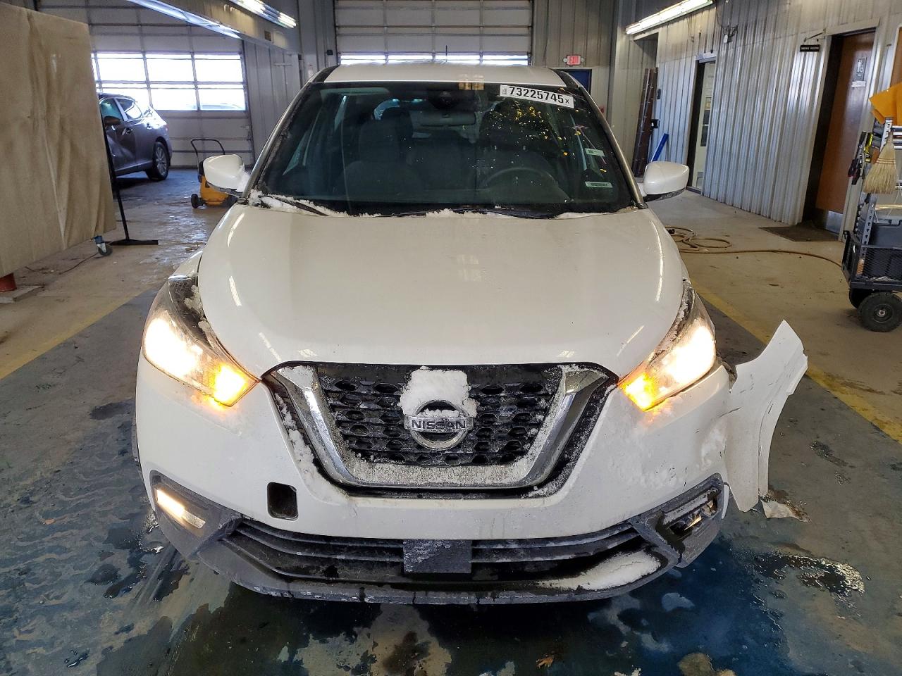 2020 NISSAN KICKS SV photo 5