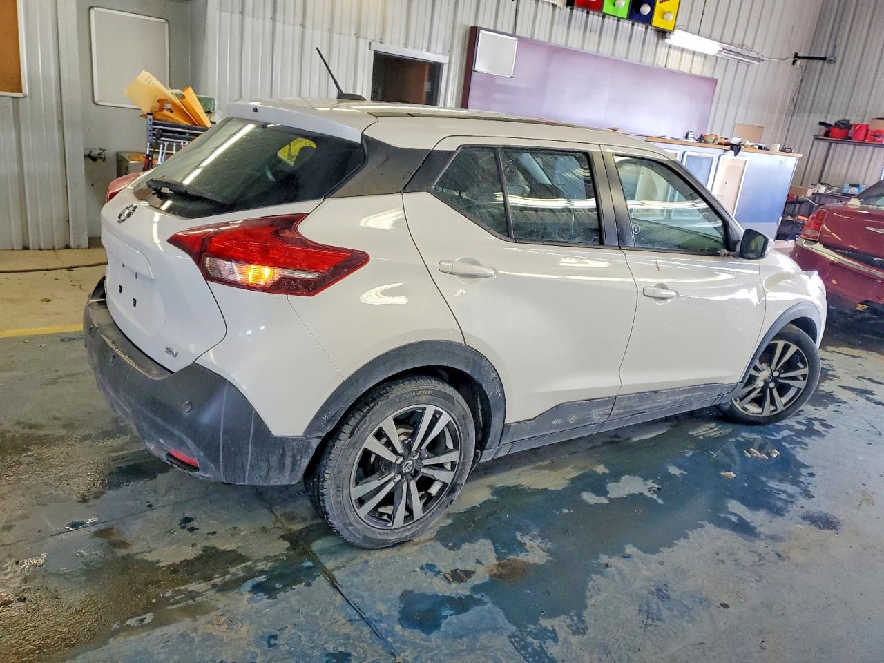 2020 NISSAN KICKS SV photo 3
