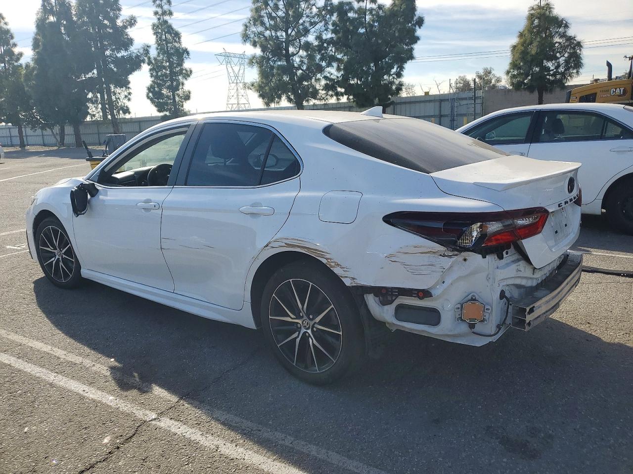 2024 TOYOTA CAMRY SE NIGHT SHADE photo 3