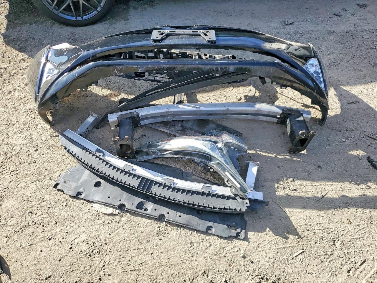 2018 TOYOTA PRIUS photo 12