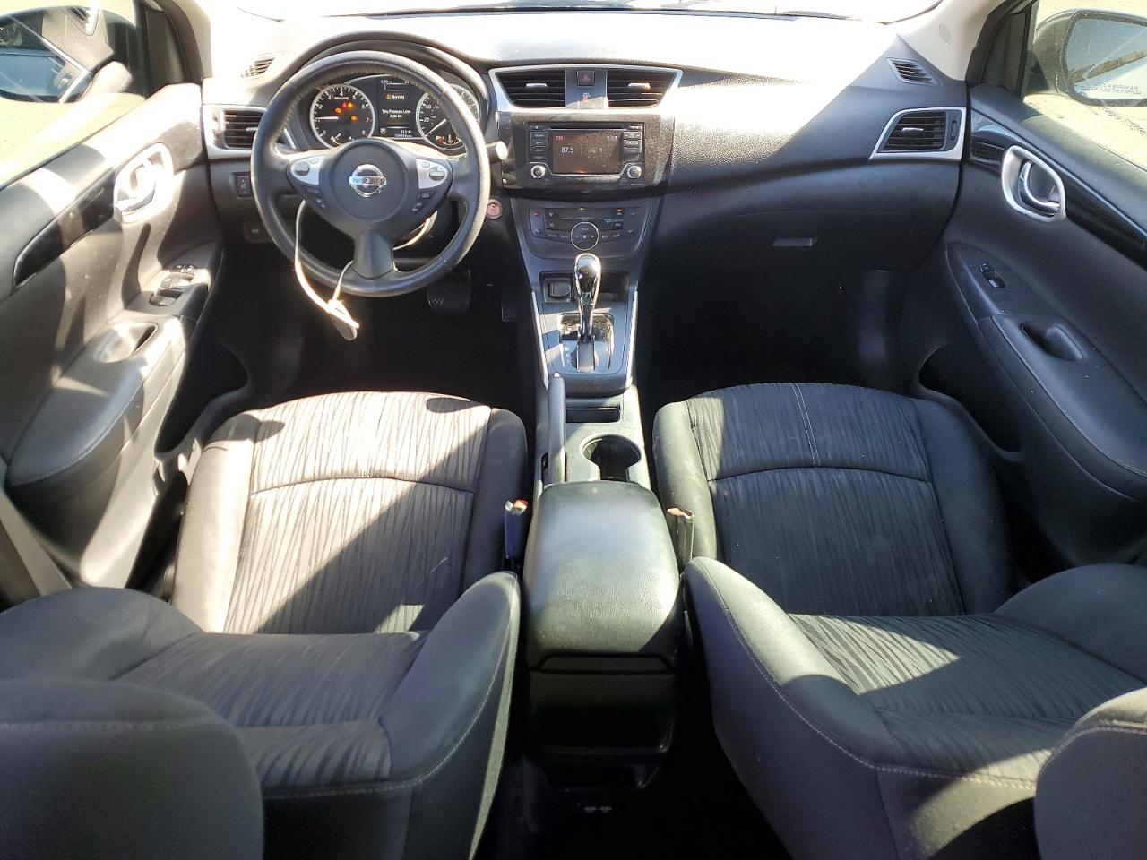 2018 NISSAN SENTRA S photo 8