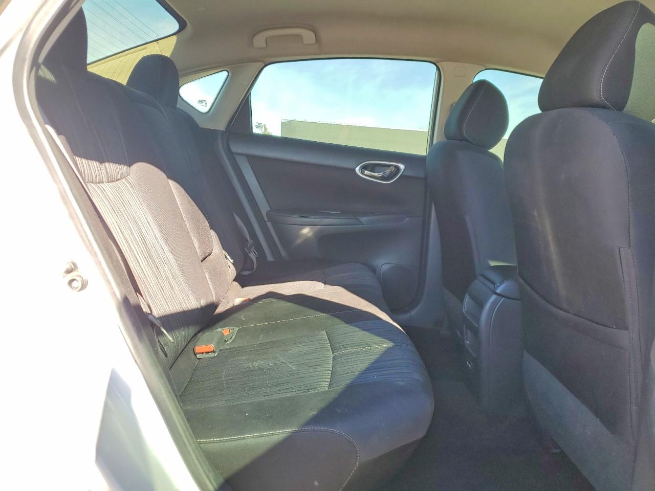 2018 NISSAN SENTRA S photo 10