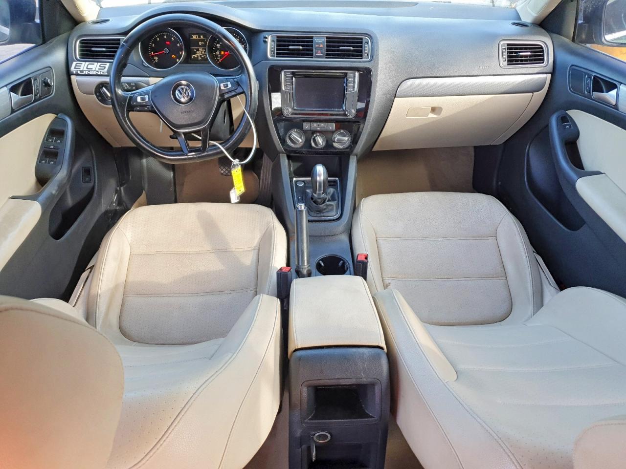 2016 VOLKSWAGEN JETTA SE photo 22