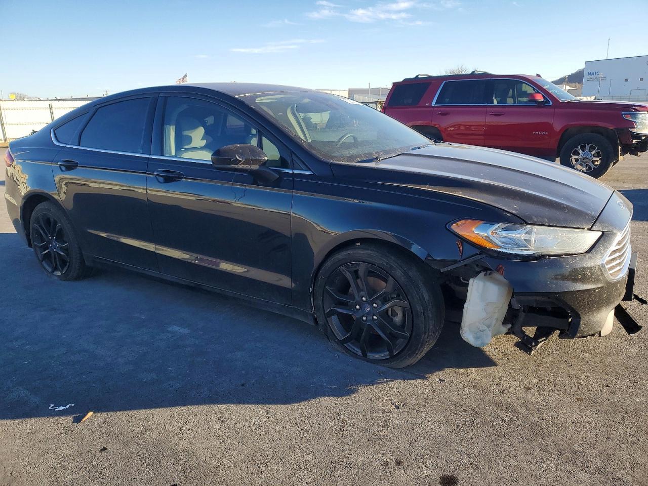 2019 FORD FUSION SE photo 4