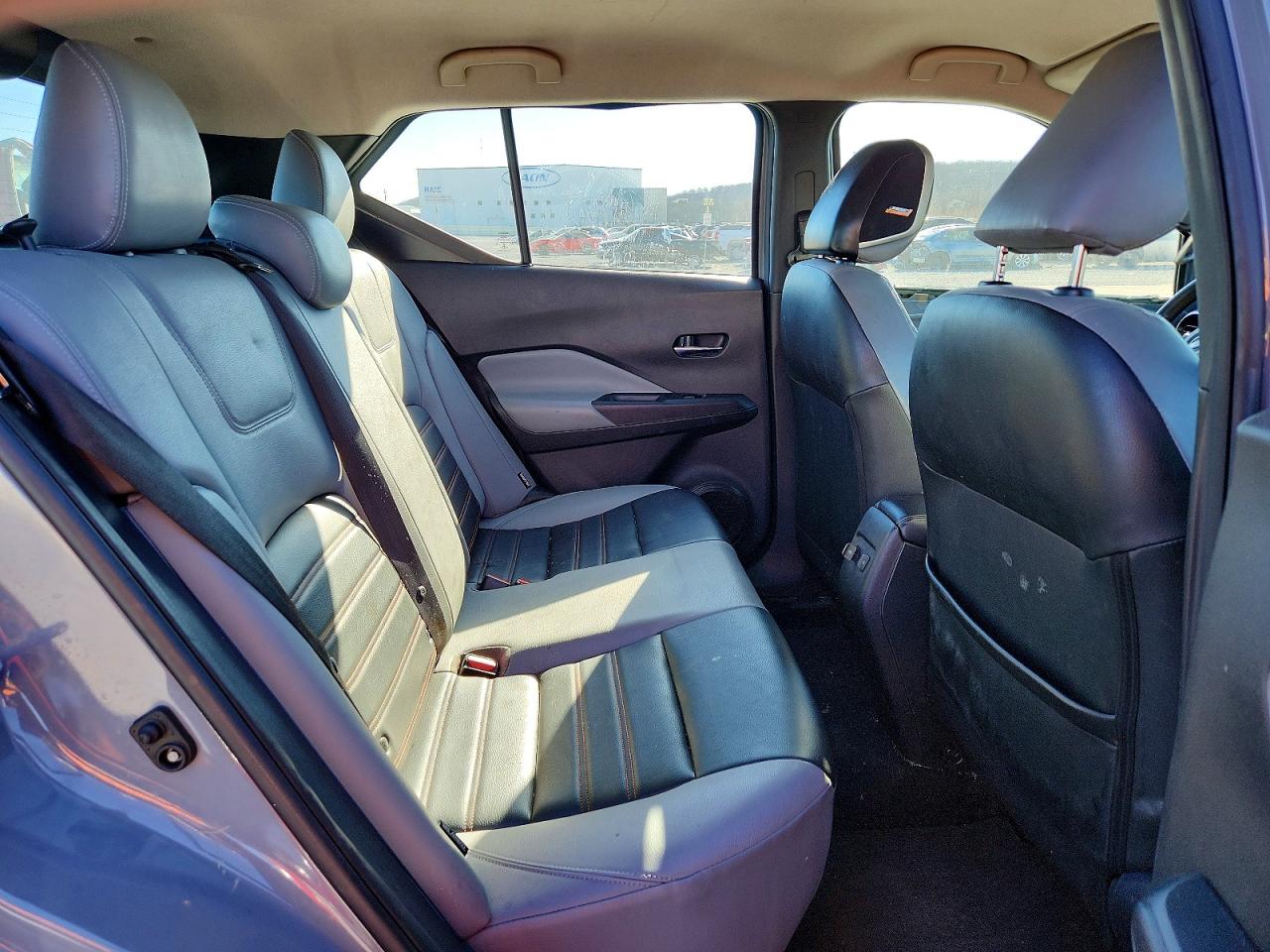 2022 NISSAN KICKS SR photo 11