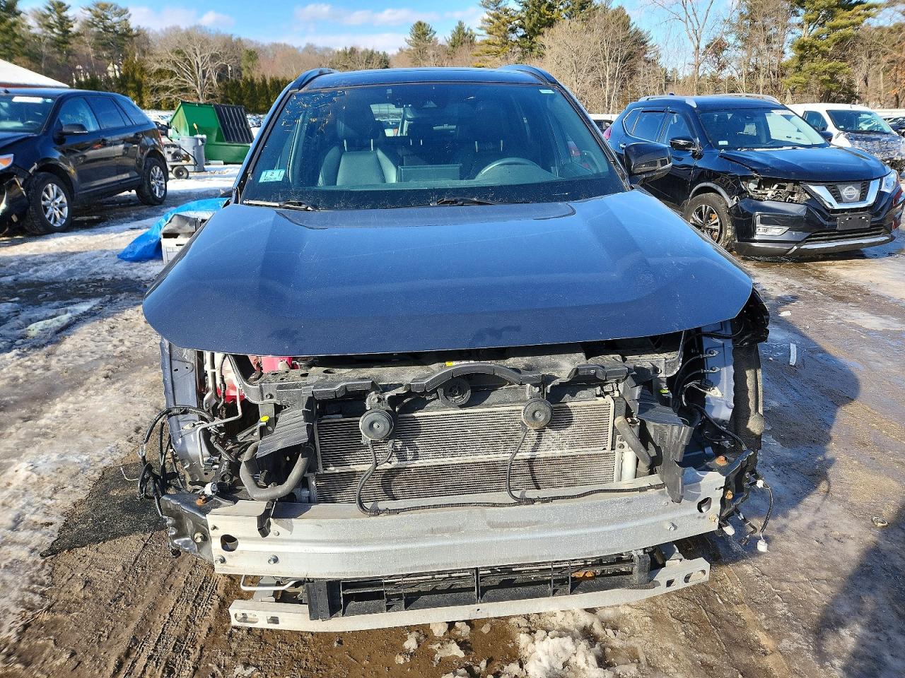 2021 TOYOTA RAV4 XSE photo 9