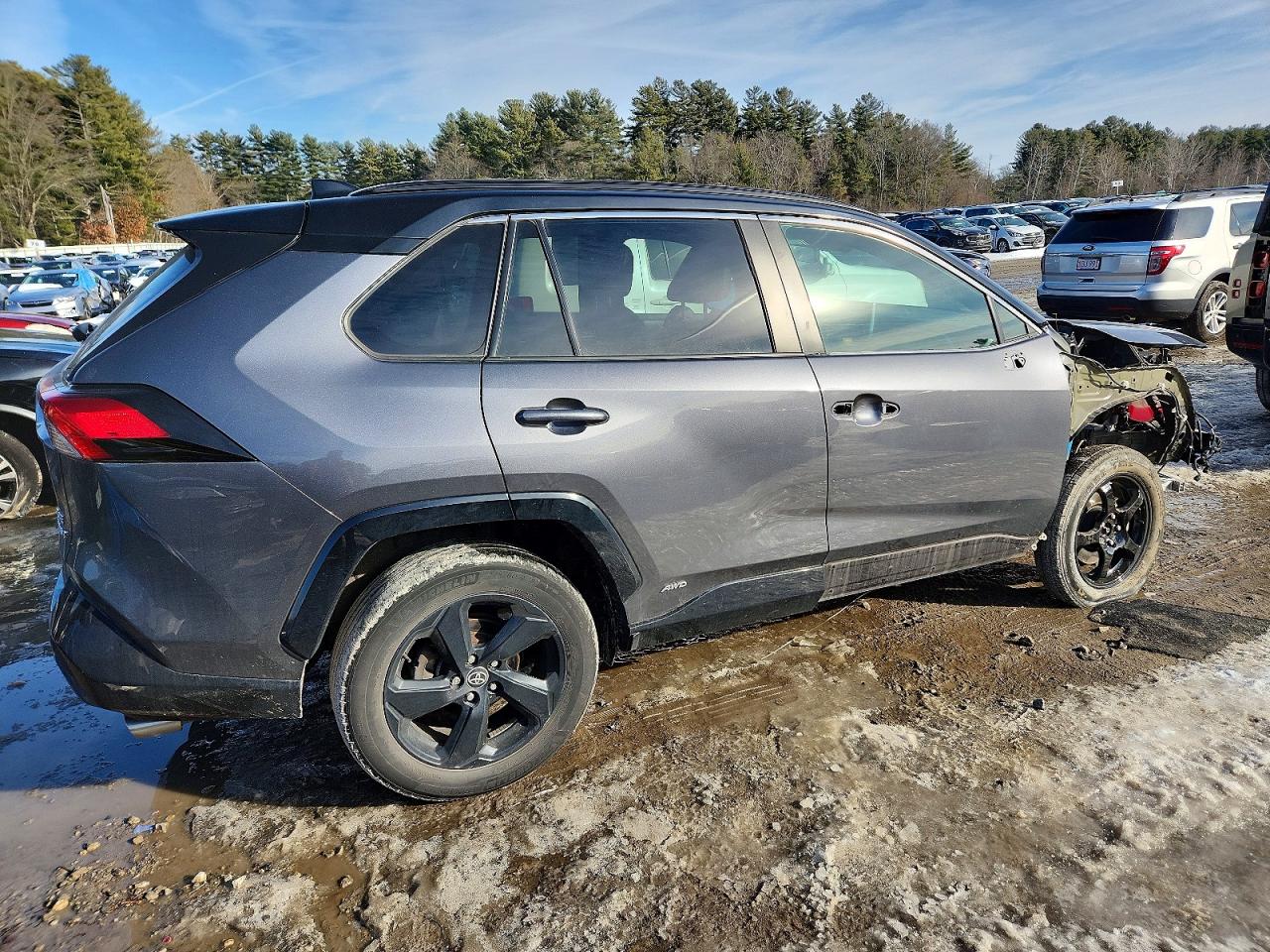 2021 TOYOTA RAV4 XSE photo 5