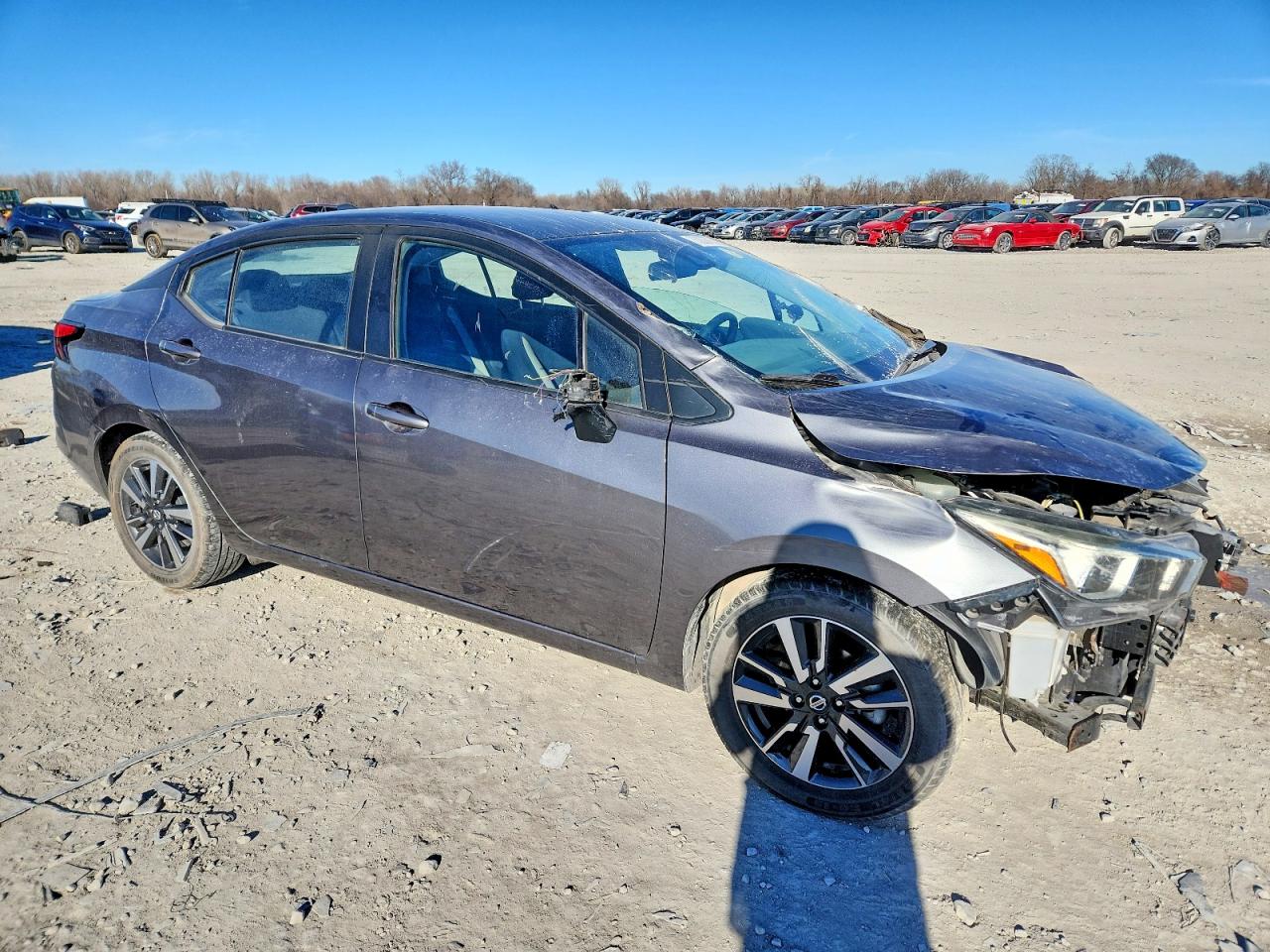 2021 NISSAN VERSA SV photo 10