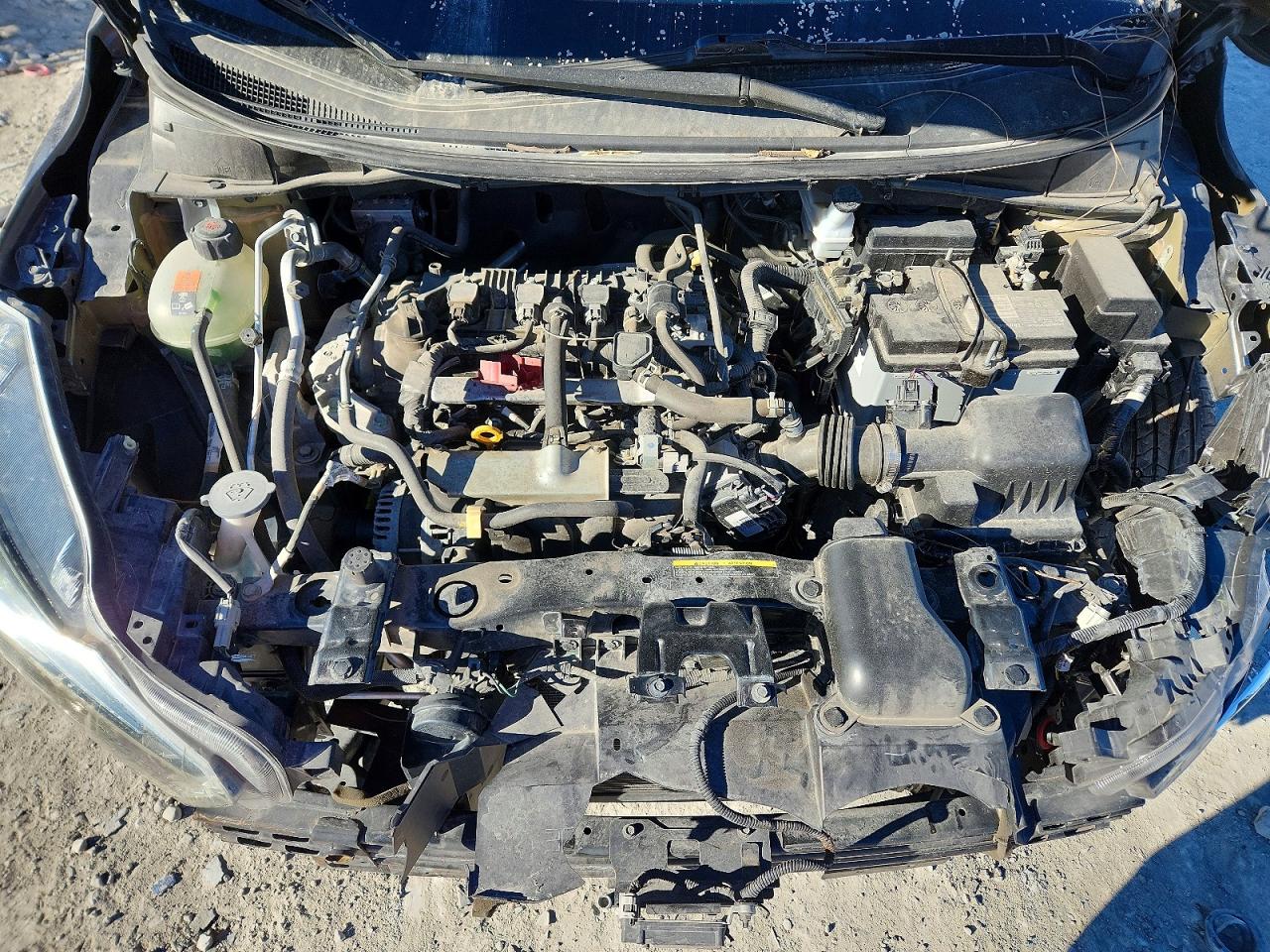 2021 NISSAN VERSA SV photo 31
