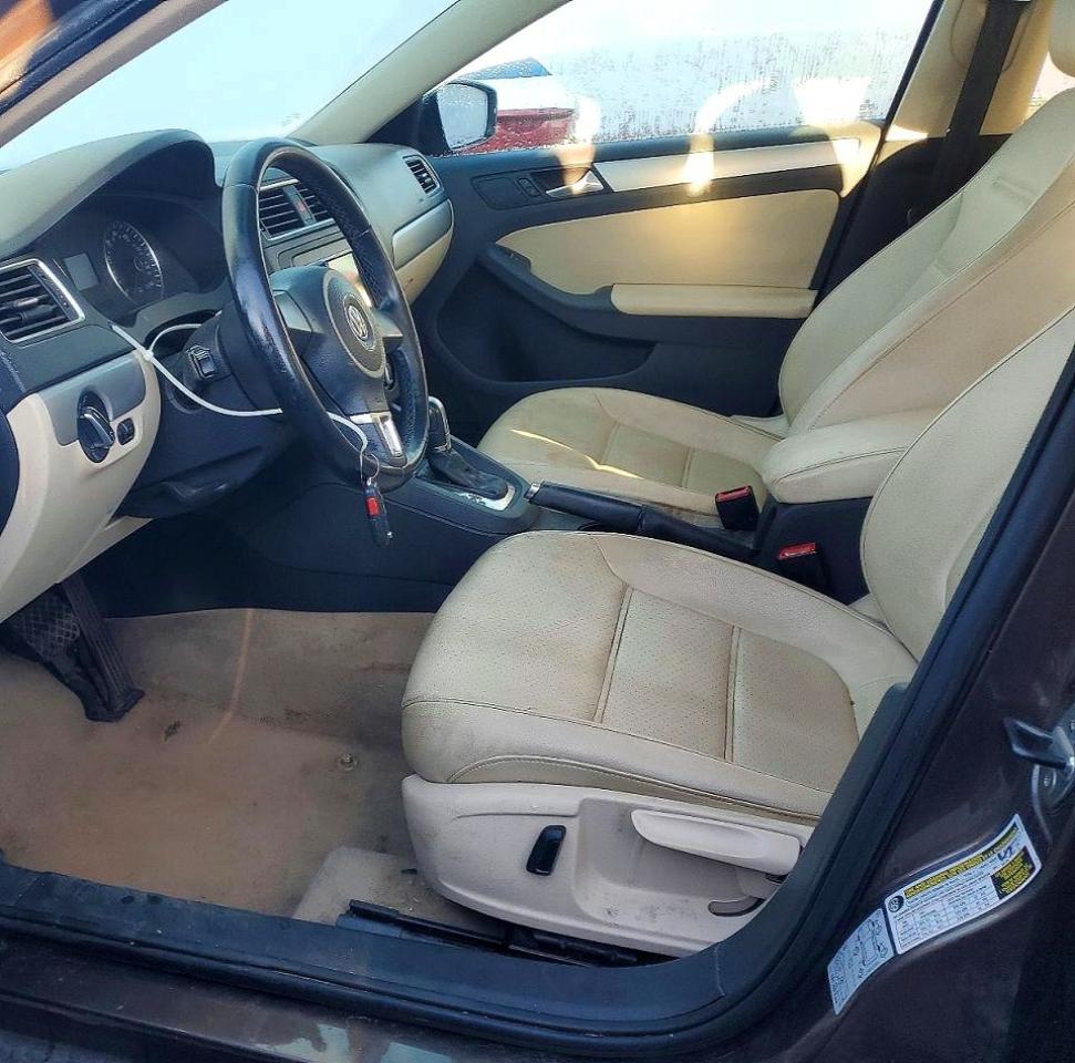 2013 VOLKSWAGEN JETTA SE photo 7