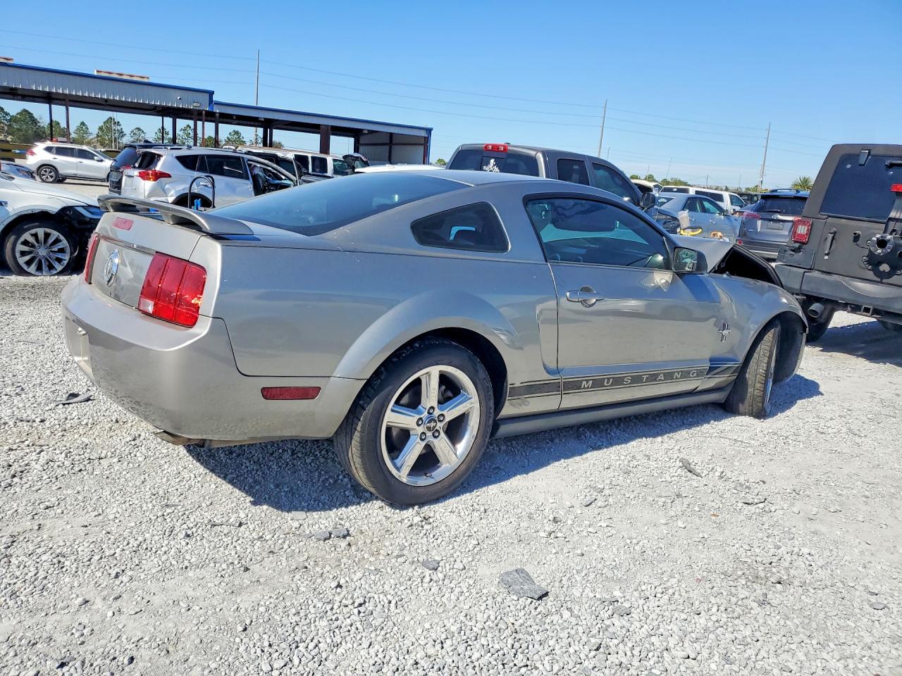 2008 FORD MUSTANG photo 7