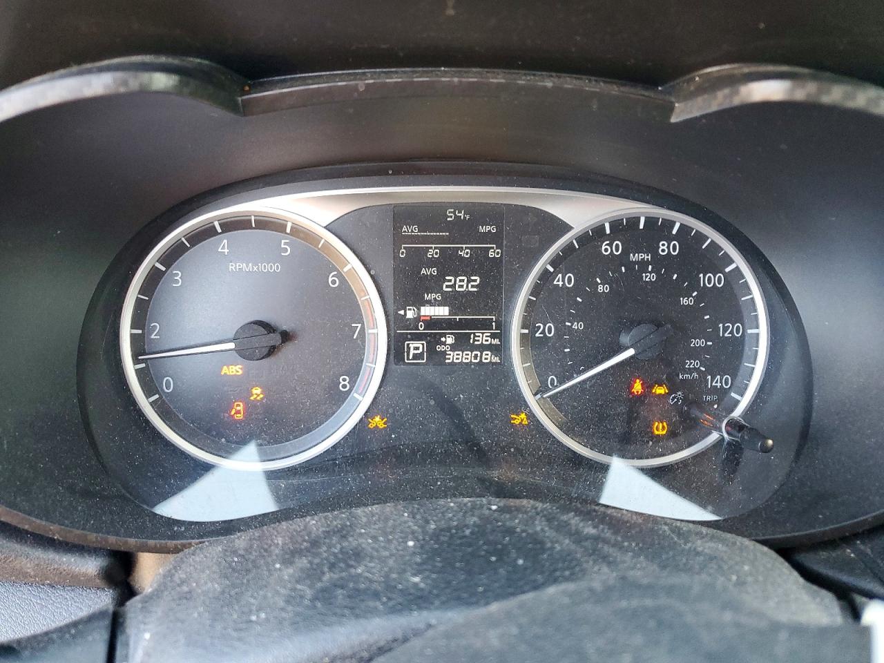 2020 NISSAN VERSA S photo 17