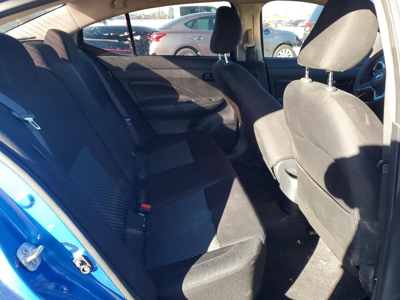 2020 NISSAN VERSA S photo 19