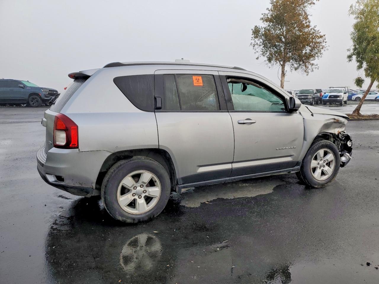 2016 JEEP COMPASS LATITUDE photo 5
