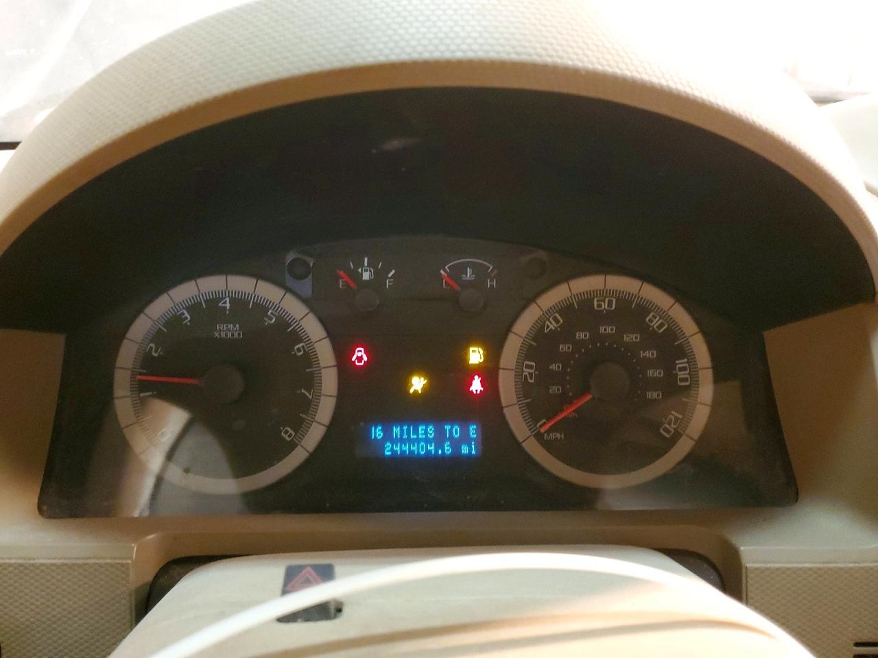 2008 FORD ESCAPE XLT photo 9