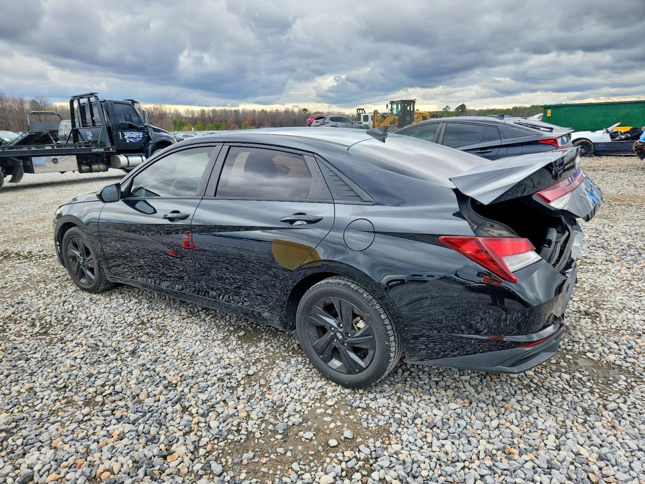 2021 HYUNDAI ELANTRA SEL photo 4